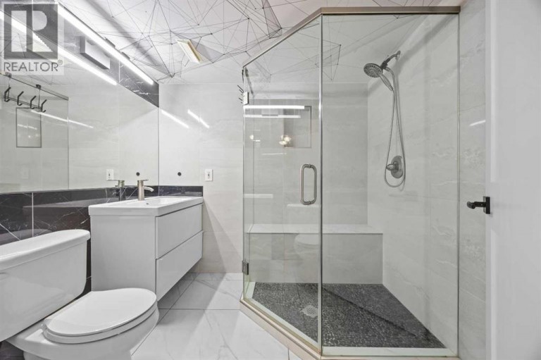 260 Riverside Mews SE, Calgary, Alberta, T2C3Y8