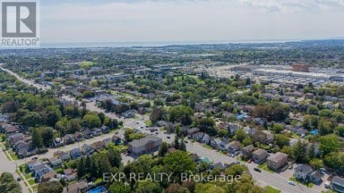 97 PARK ROAD S Oshawa (Vanier) Ontario photo 47