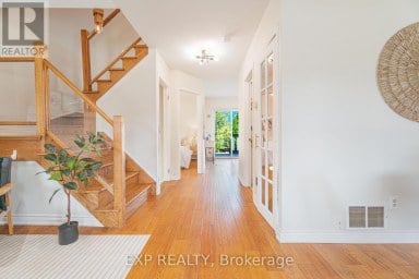 97 PARK ROAD S Oshawa (Vanier) Ontario photo 7