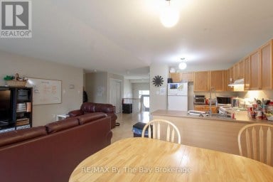 48 ROSE VALLEY WAY Wasaga Beach Ontario photo 5