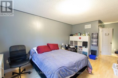 48 ROSE VALLEY WAY Wasaga Beach Ontario photo 6