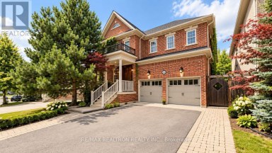 50 SIR FRANCESCO STREET Vaughan (Patterson) Ontario photo 1