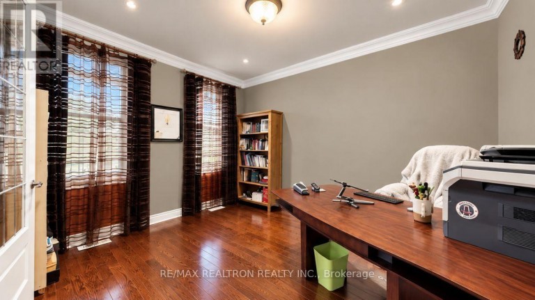 50 SIR FRANCESCO STREET, Vaughan (Patterson), Ontario, L6A0E8