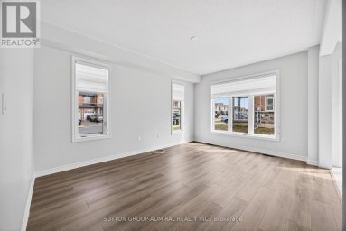 2237 GRAINGER LOOP Innisfil Ontario photo 12