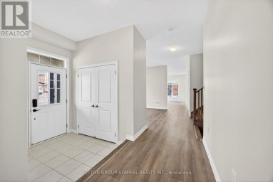2237 GRAINGER LOOP Innisfil Ontario photo 5