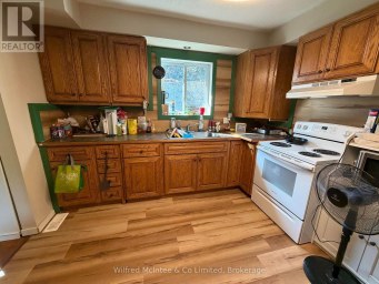 2 PARKVIEW COURT Brockton Ontario photo 2