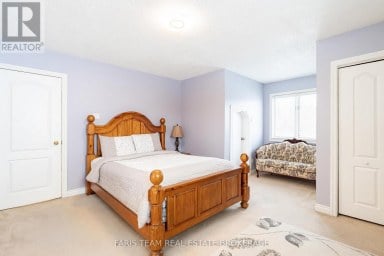 2104 NEWTON STREET Tay Ontario photo 21