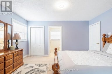 2104 NEWTON STREET Tay Ontario photo 23