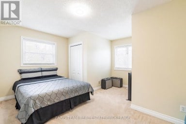2104 NEWTON STREET Tay Ontario photo 25