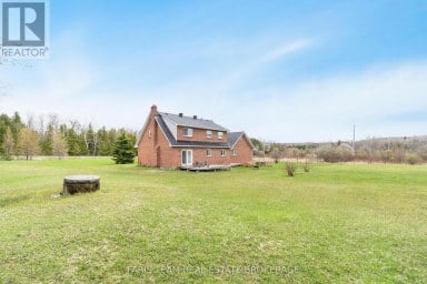 2104 NEWTON STREET Tay Ontario photo 34