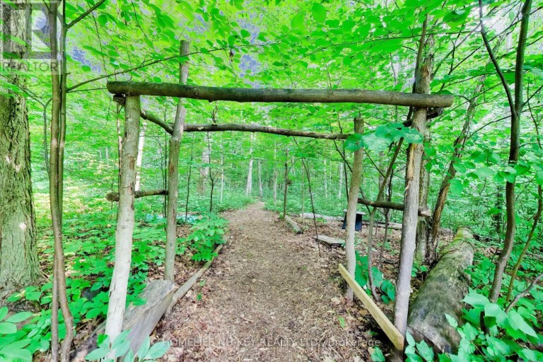 1655 GEORGIAN HEIGHTS BOULEVARD, Severn (Fesserton), Ontario, L0K2C0