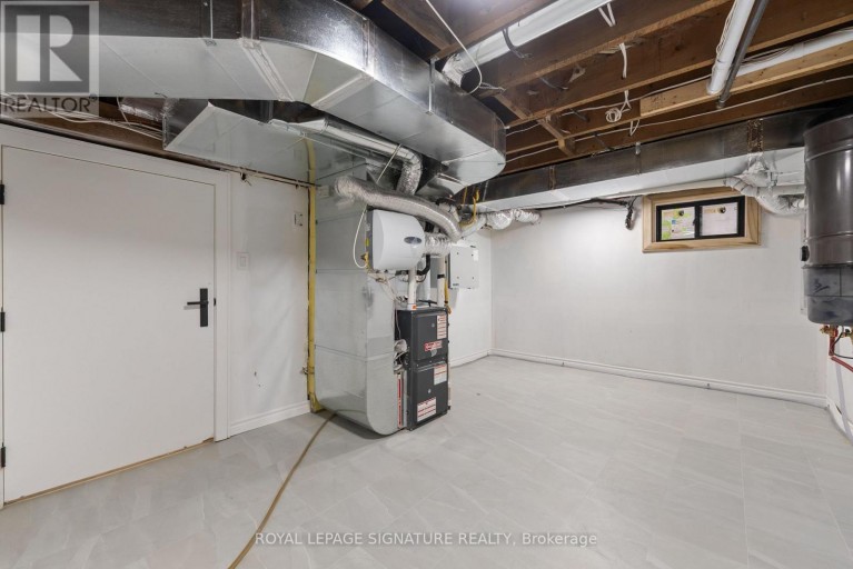 29 BLAKETON ROAD, Toronto (Islington-City Centre West), Ontario, M9B4W4