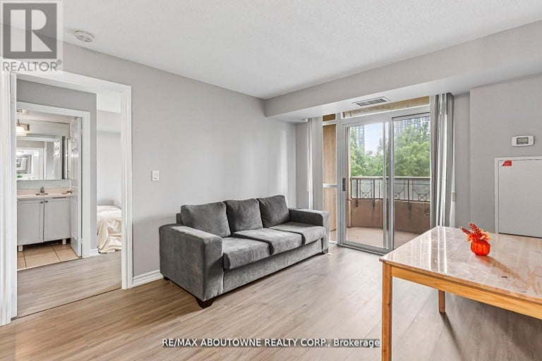 401 - 310 BURNHAMTHORPE ROAD W, Mississauga (City Centre), Ontario, L5B4P9