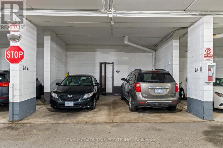 164 - 2170 BROMSGROVE ROAD, Mississauga (Clarkson), Ontario, L5J4J2