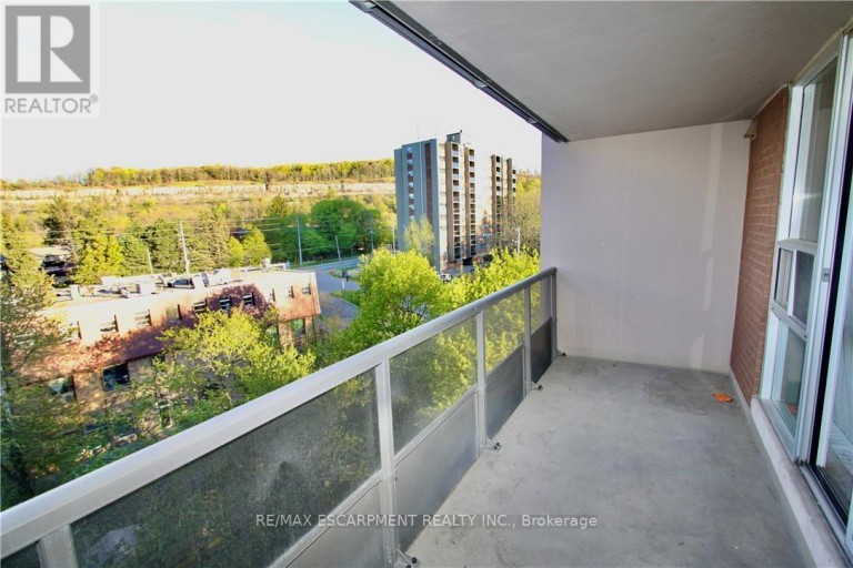 802 - 1964 MAIN STREET W, Hamilton (Ainslie Wood), Ontario, L8S1J5