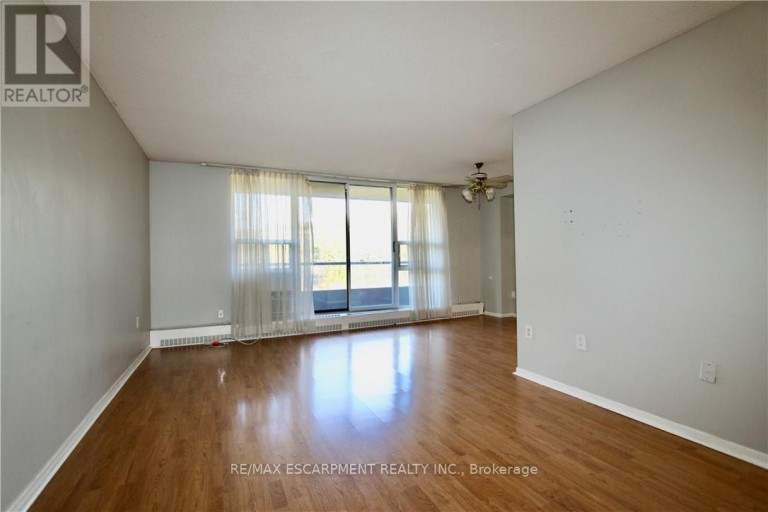 802 - 1964 MAIN STREET W, Hamilton (Ainslie Wood), Ontario, L8S1J5