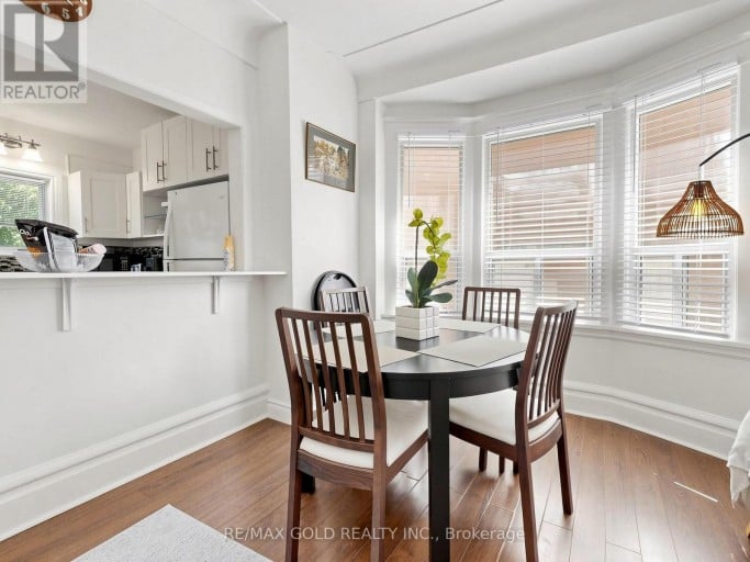 746 KING STREET W, Hamilton (Westdale), Ontario, L8S1J8