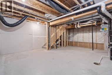 129 Yorkville Avenue SW Calgary Alberta photo 23