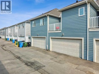 129 Yorkville Avenue SW Calgary Alberta photo 25