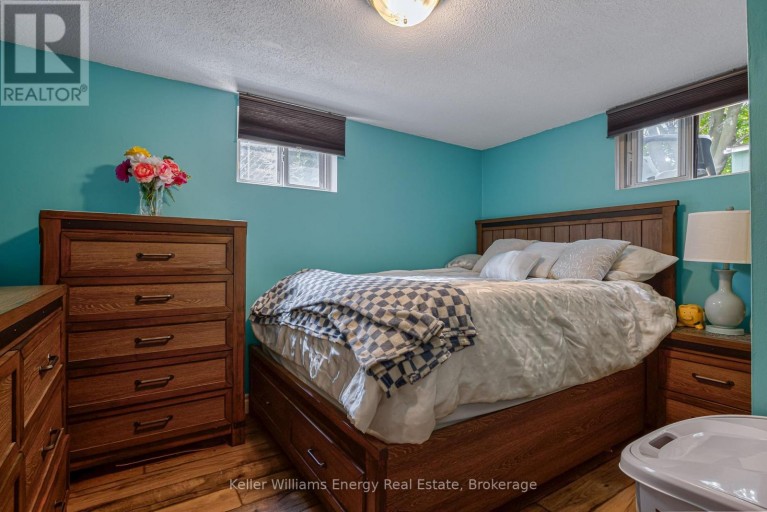 405 BERNHARD CRESCENT, Oshawa (O'Neill), Ontario, L1G2B7