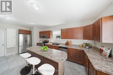7 UNIVERSITY AVENUE E Cobourg Ontario photo 6