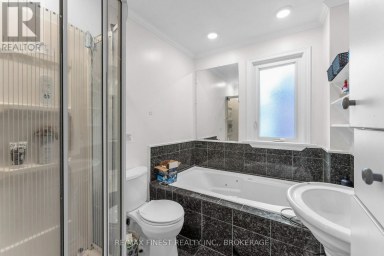 236 COLLINGWOOD STREET, Kingston (Central City East) Ontario