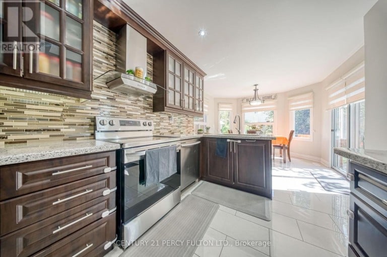46 HEARNE CRESCENT, Ajax (Central), Ontario, L1T3P6