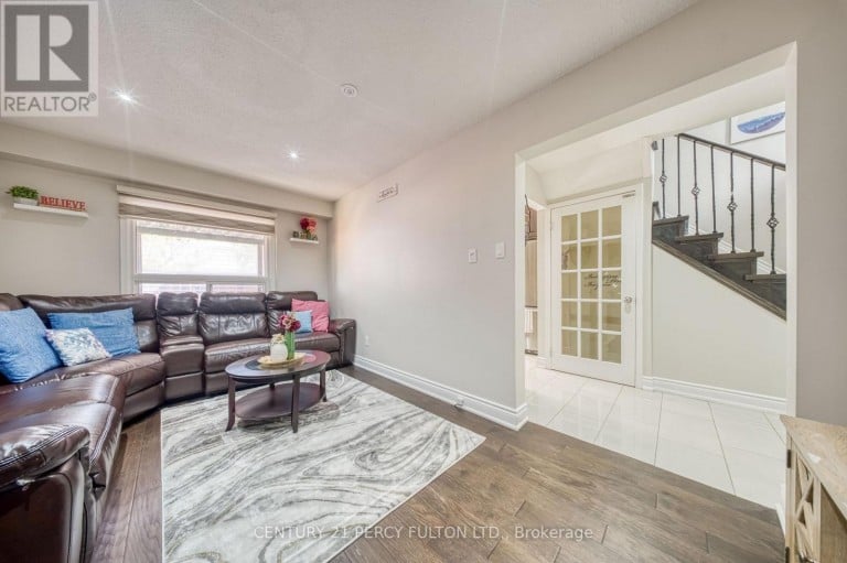 46 HEARNE CRESCENT, Ajax (Central), Ontario, L1T3P6