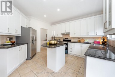 310 TOWER HILL ROAD Richmond Hill (Jefferson) Ontario photo 14