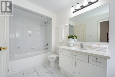 310 TOWER HILL ROAD Richmond Hill (Jefferson) Ontario photo 27