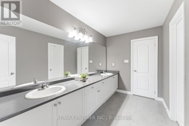 122 MCKENZIE WAY Bradford West Gwillimbury (Bradford) Ontario photo 37