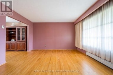 51 DAVIES CRESCENT Barrie (Grove East) Ontario photo 15