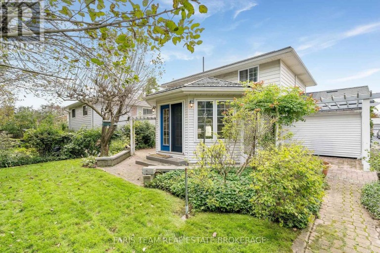 51 DAVIES CRESCENT, Barrie (Grove East), Ontario, L4M2M4