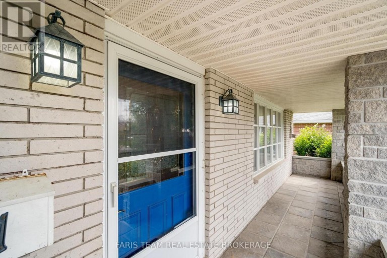51 DAVIES CRESCENT, Barrie (Grove East), Ontario, L4M2M4