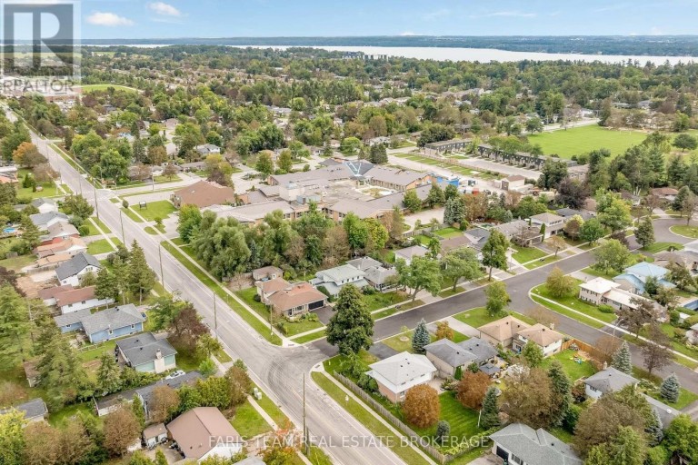 51 DAVIES CRESCENT, Barrie (Grove East), Ontario, L4M2M4