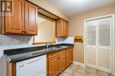 51 DAVIES CRESCENT Barrie (Grove East) Ontario photo 8