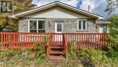 MAIN (A) - 43 LAVINIA STREET Fort Erie (Central) Ontario photo 1
