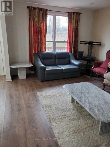 MAIN (A) - 43 LAVINIA STREET, Fort Erie (Central), Ontario, L2A5W2