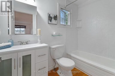 218 ANGELINE STREET N Kawartha Lakes (Lindsay) Ontario photo 12