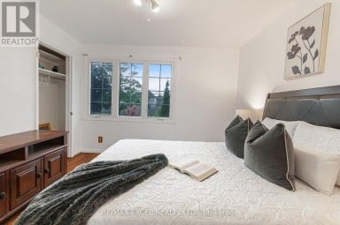 218 ANGELINE STREET N Kawartha Lakes (Lindsay) Ontario photo 17