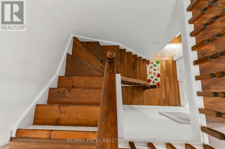 218 ANGELINE STREET N, Kawartha Lakes (Lindsay), Ontario, K9V5E9