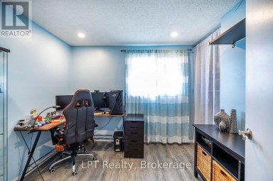 755 WESLEY DRIVE Oshawa (Donevan) Ontario photo 16