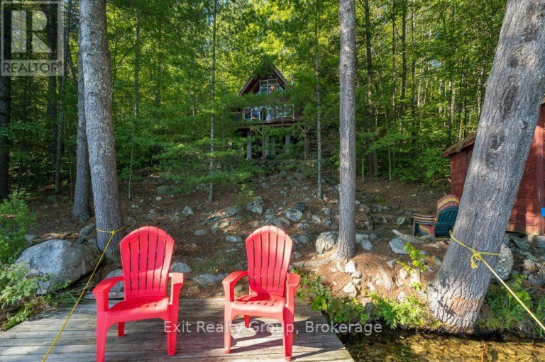 2010 SHABOMEKA LAKE, Frontenac (Frontenac North), Ontario, K0H1K0