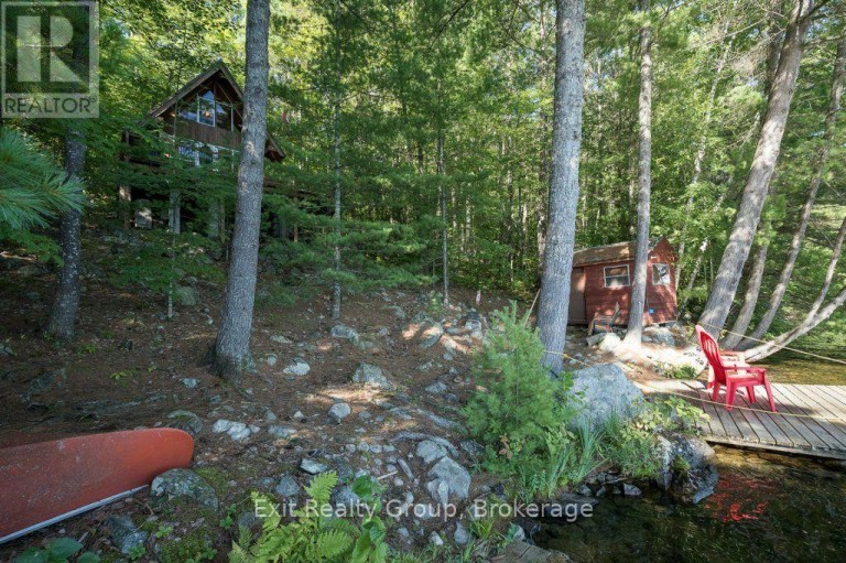2010 SHABOMEKA LAKE, Frontenac (Frontenac North), Ontario, K0H1K0