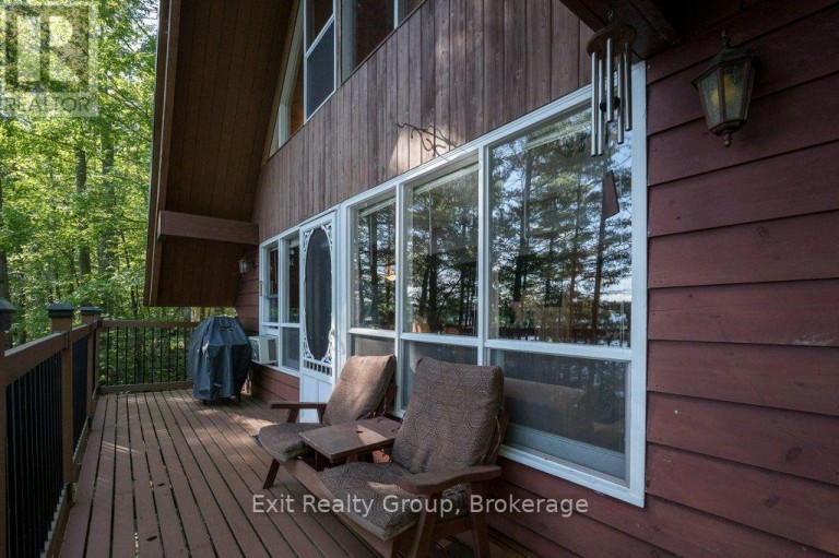 2010 SHABOMEKA LAKE, Frontenac (Frontenac North), Ontario, K0H1K0