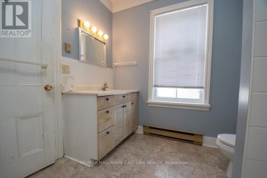 10 HILL STREET Selwyn Ontario photo 25