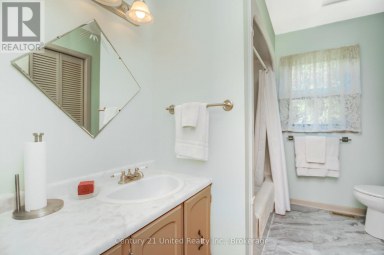 9 CONCESSION STREET W Trent Hills (Warkworth) Ontario photo 13