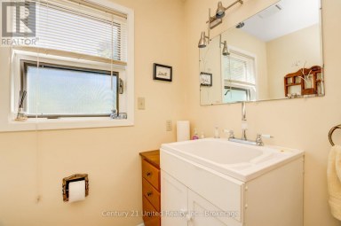 9 CONCESSION STREET W Trent Hills (Warkworth) Ontario photo 18