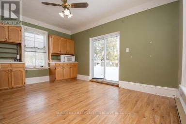 10 HILL STREET Selwyn Ontario photo 29