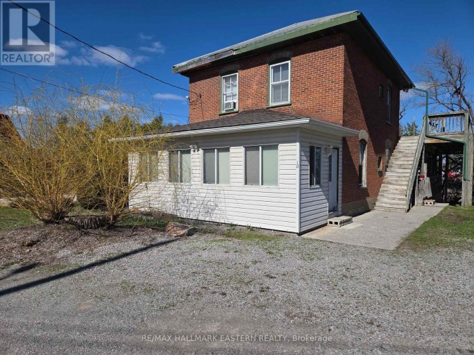 10 HILL STREET, Selwyn, Ontario, K0L2H0
